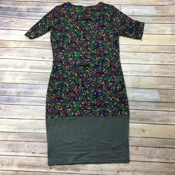 LuLaRoe multi-pattern Julia - Picture 2 of 4